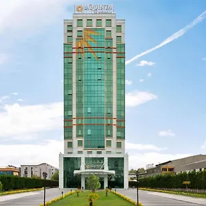 La Quinta By Wyndham Gunesli ***** איסטמבול